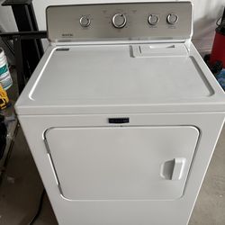 MAYTAG DRYER