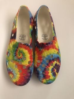 New Vans Size 9 Tie-Dye Slip-On Shoes – Never Worn