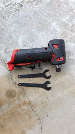 Milwaukee M12 FUEL 12V Lithium-Ion Brushless Cordless 1/4 in. Right Angle Die Grinder