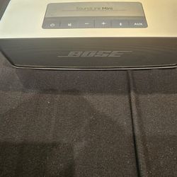Bose Speaker(stopped Charging)