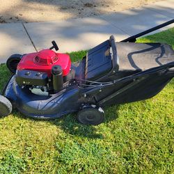 Honda mower