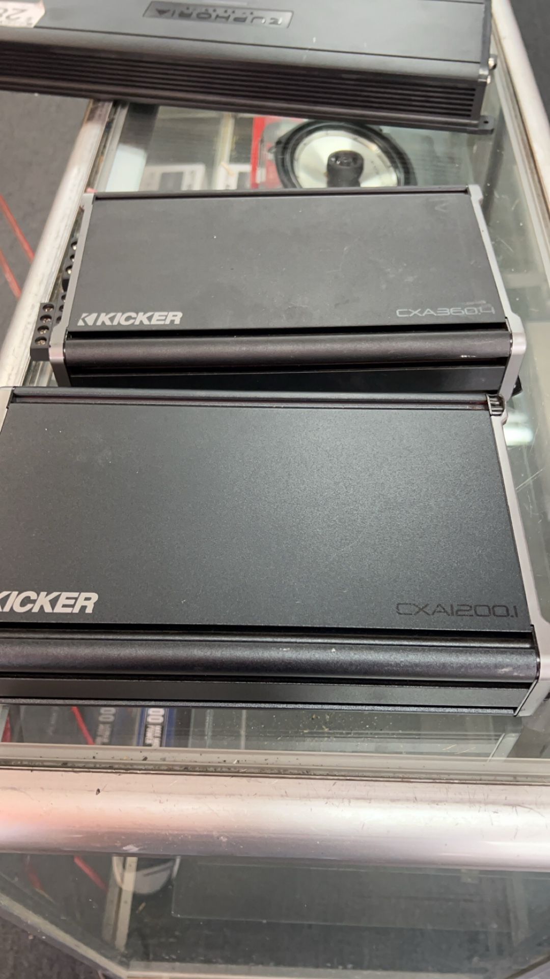 Kicker Amp CXA360.4
