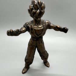 Vintage Dragon Ball Z-Goku SS Bronze Figure Burger King Happy Meal Toy 5" 2000