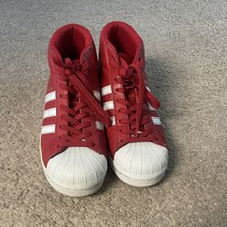 Adidas Superstar Hi Pro Model