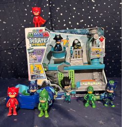 PJ Masks Pirate Power Playset with Figures