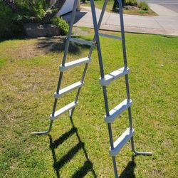 Pool Ladder!