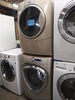 Front load washer GE and electric dryer Kenmore set in excellent conditions