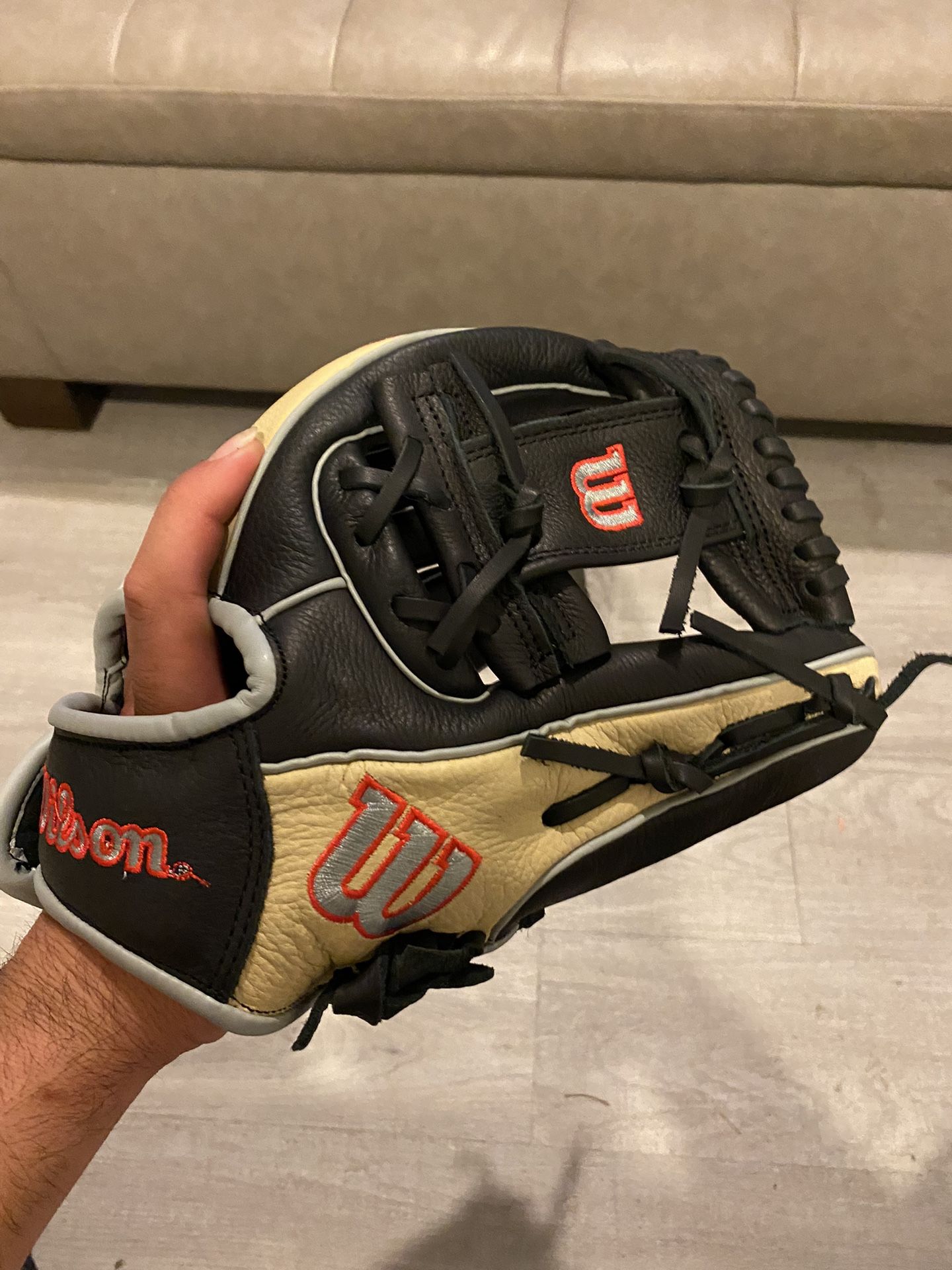 Wilson A500 Baseball Glove