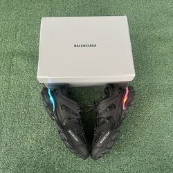Balenciaga Led Size 11
