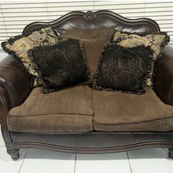 2 Sofas Including Pillows