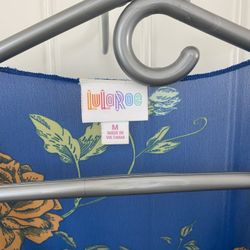 Lularoe Shirley (medium) 
