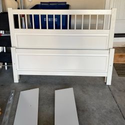 Free-IKEA Bed frame-NO HARDWARE