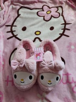 My Melody's Slippers/ Pantuflas De My Melody 