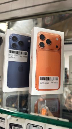 iPhone 17 Pro 256gb / Unlocked/ Apple Warranty/ Payment Available 