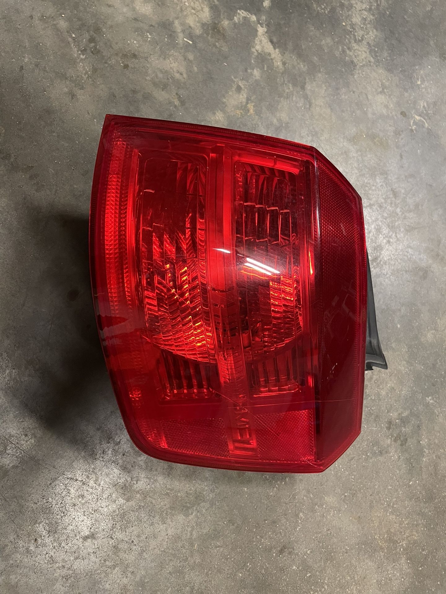 GMC Terrain Taillight