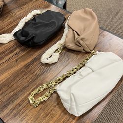 Beautiful Purses white black for Sale in Moreno Valley CA OfferUp