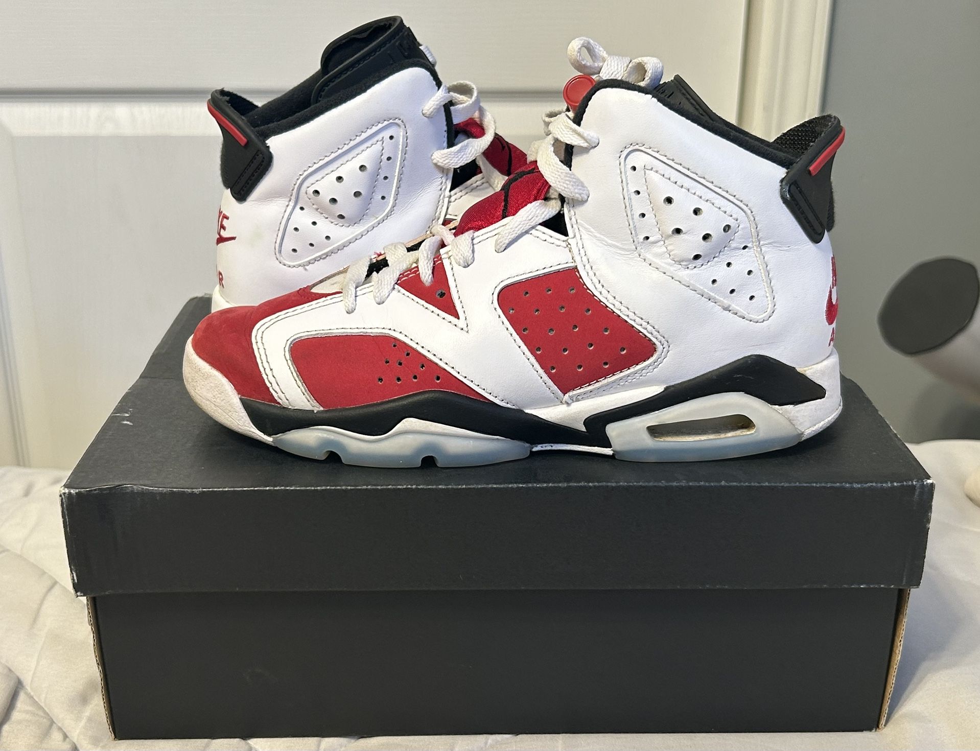 Jordan 6s Carmines Size 4 1/2
