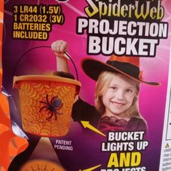 Halloween 6 inch. Projector bucket for candies.