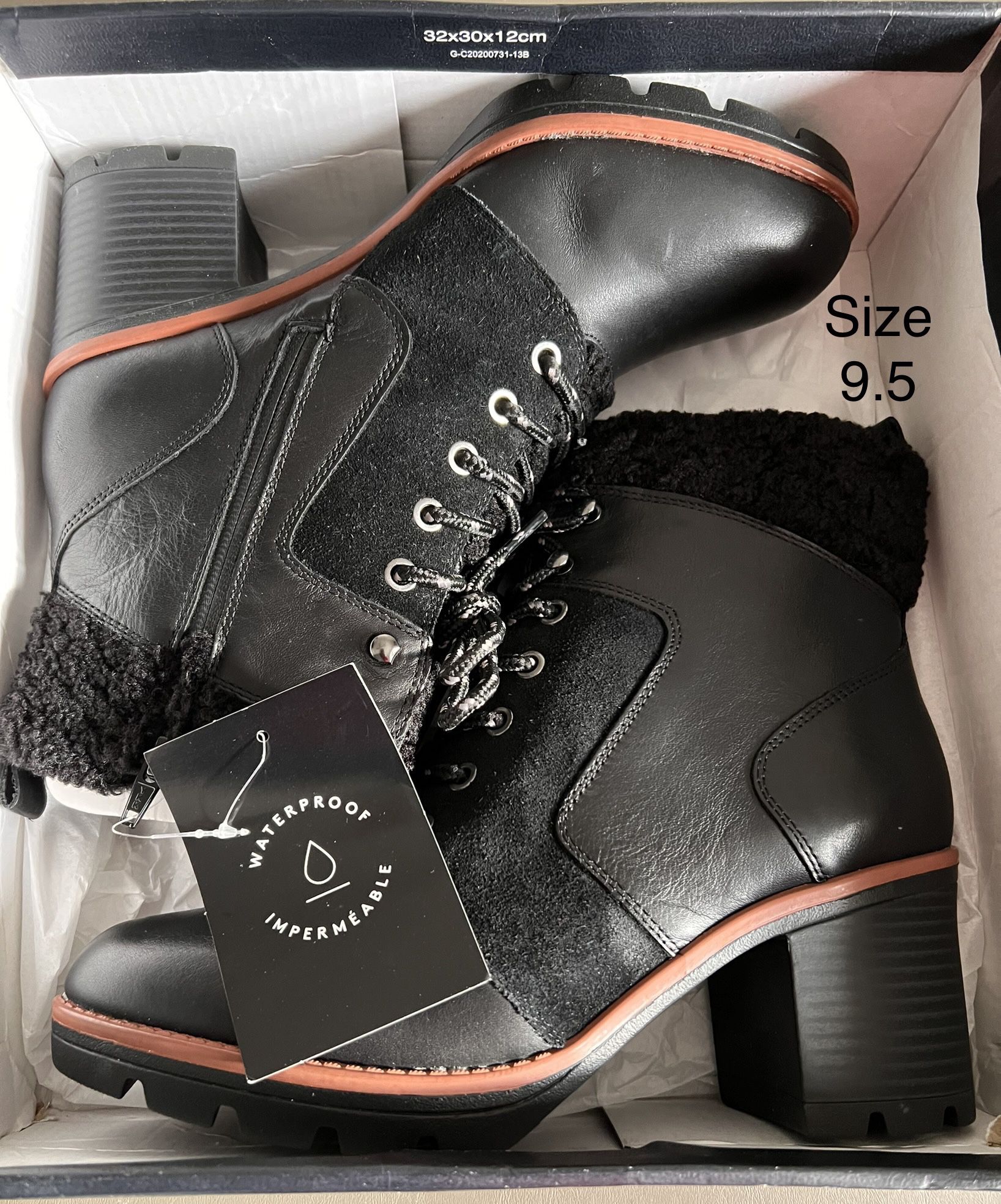 Naturalizer Val Waterproof ankle boots
