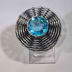 Unique Silver Ring w/ Blue Topaz Stone Size 8