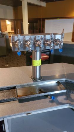 5 Tap Beer Dispenser 