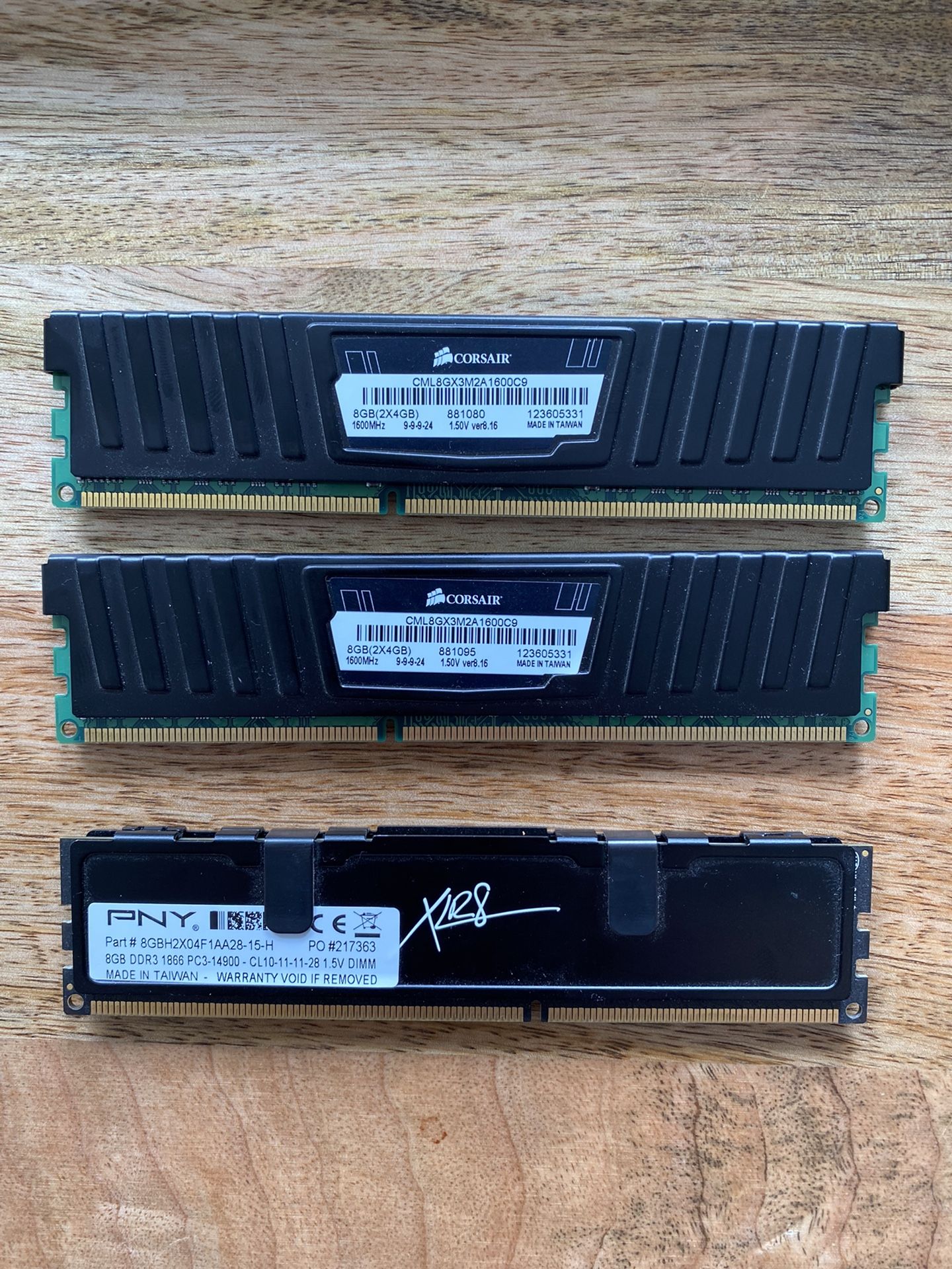 3x 8 Gb Ram DDR3