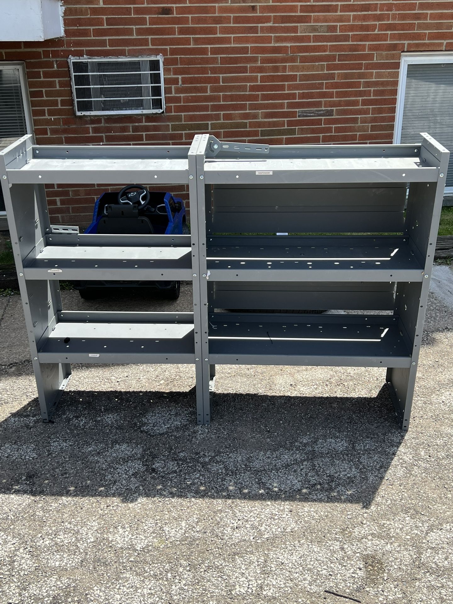 2020 Nissan N200 Shelf