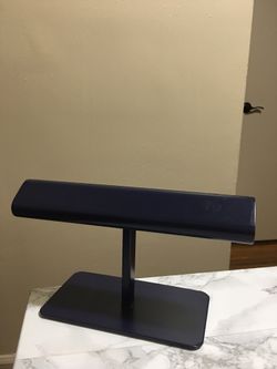 Bracelet stand holder metal