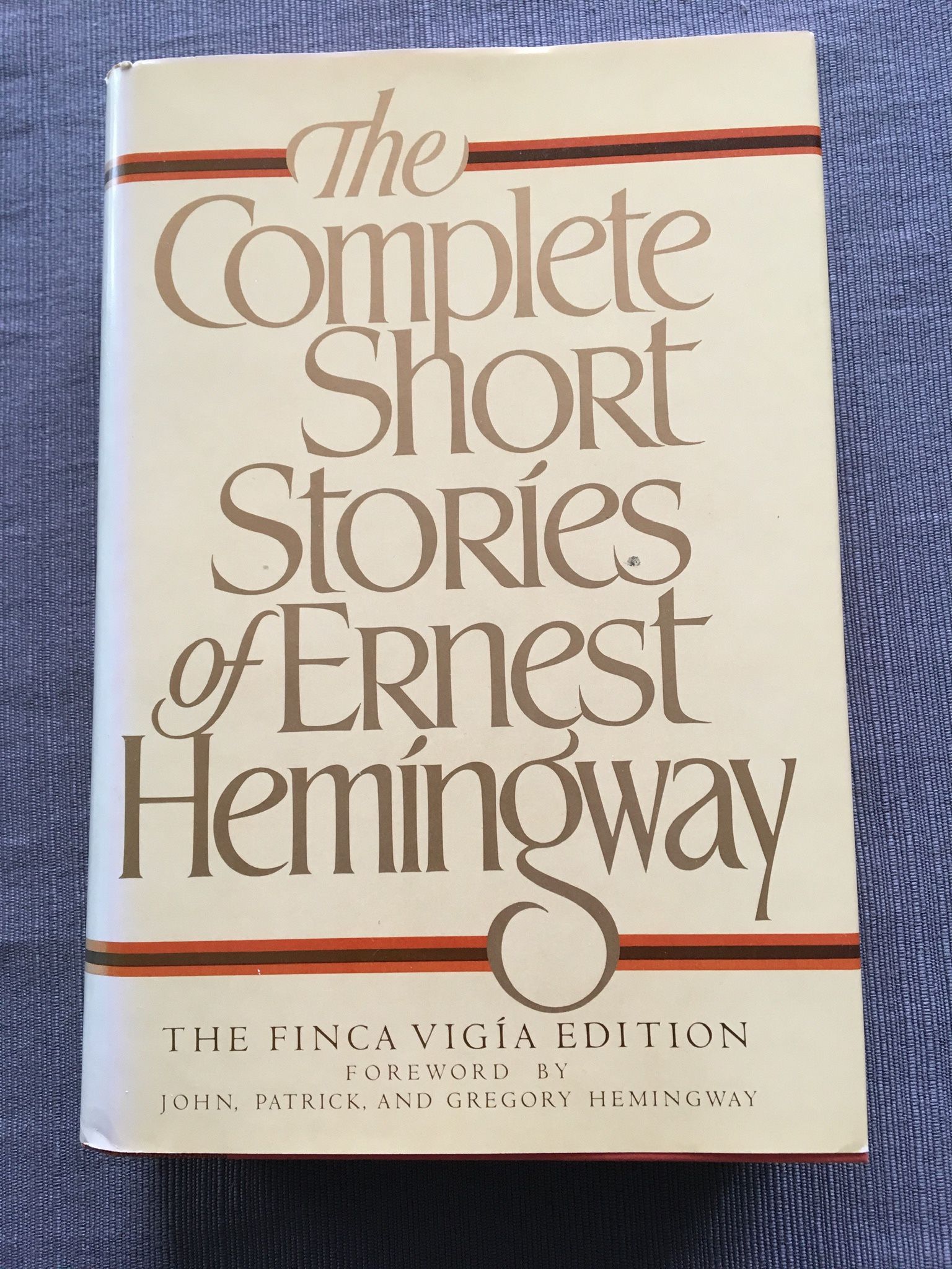 The Complete Short Stories of Ernest Hemingway Classic Finca Vigia Edition, 1987 new, 650 pages, 63 stories