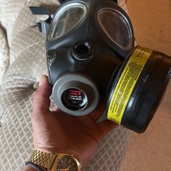 Gas Mask