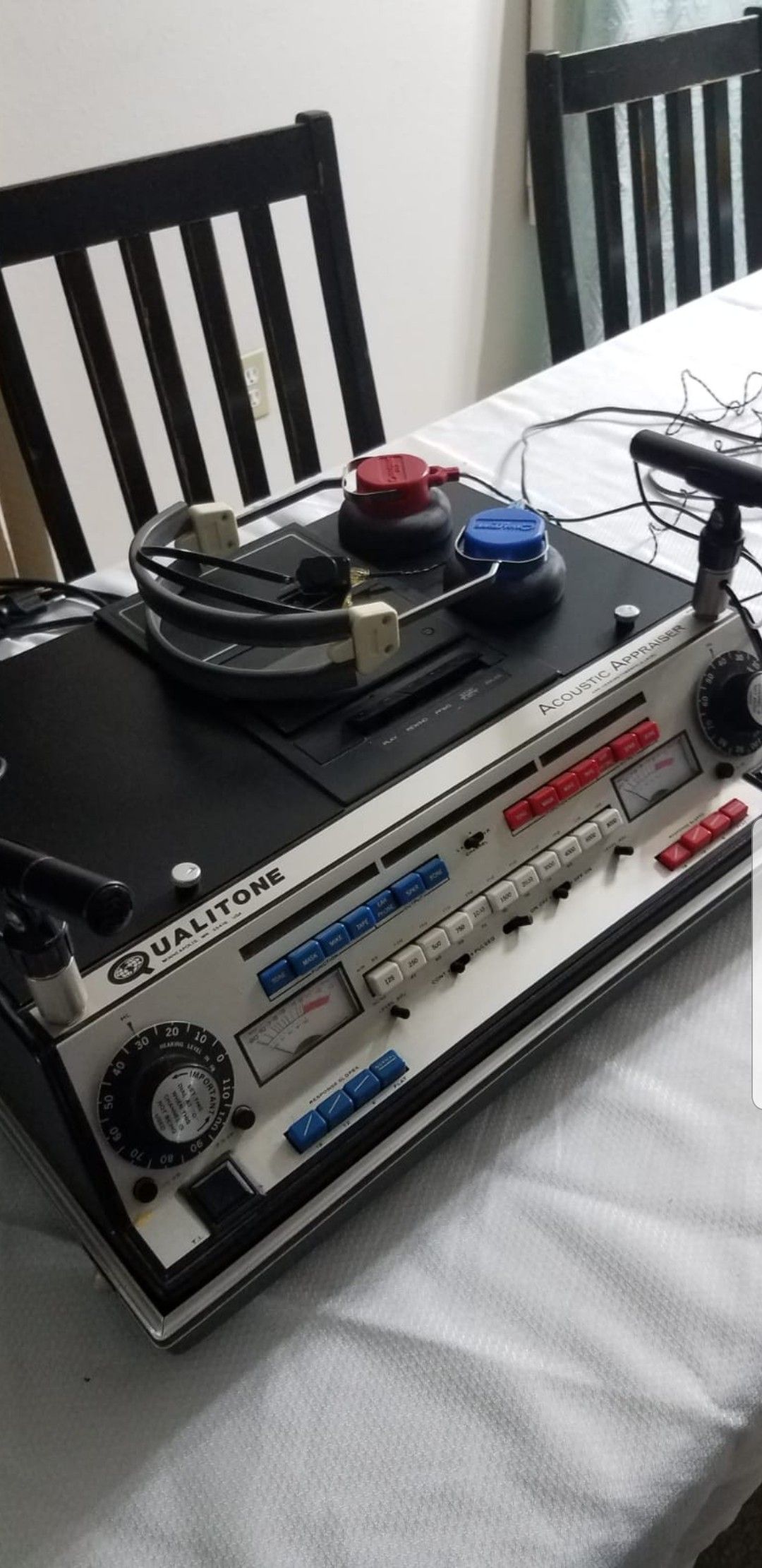 Audiometer Qualitone