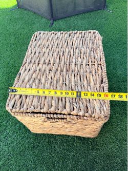 Hand Woven Bin W/ Lid