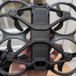 DJI Avatar 2 Fly More Combo 