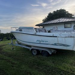 2004 KeyLargo Boat Walk Around 