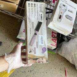 Easily Carry Straightener Combs