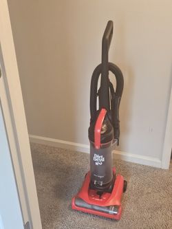 Dirt Devil Multi Surface+ Upright( UD76200V)