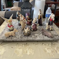 Excellent condition nativity