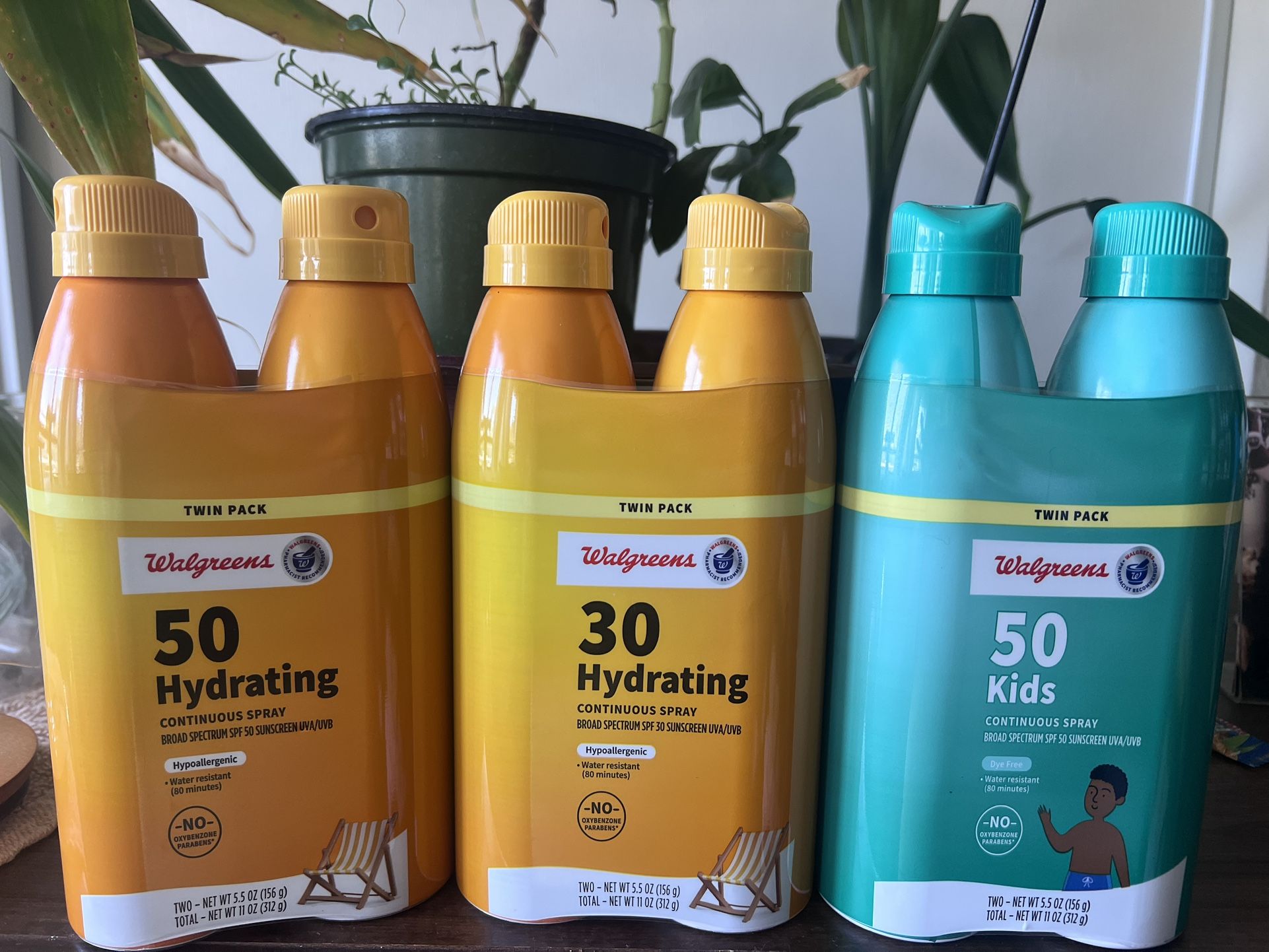 $6 Each Pack Comes With 2 Sunscreen ❤️