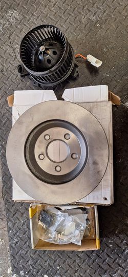 5th Gen Mustang Brake Parts And Blower Motor