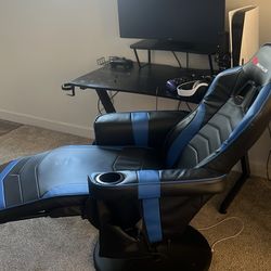 Gaming Chair that reclines and massages 