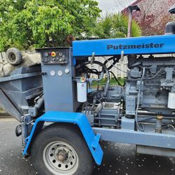 2001 PUTZMEISTER TK-50 CONCRETE PUMP  CAPACITY: 50 YD³ PER HOUR PUMP HOURS: 6,419