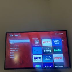 43 Inch TCL ROKU Smart Tv with Mount