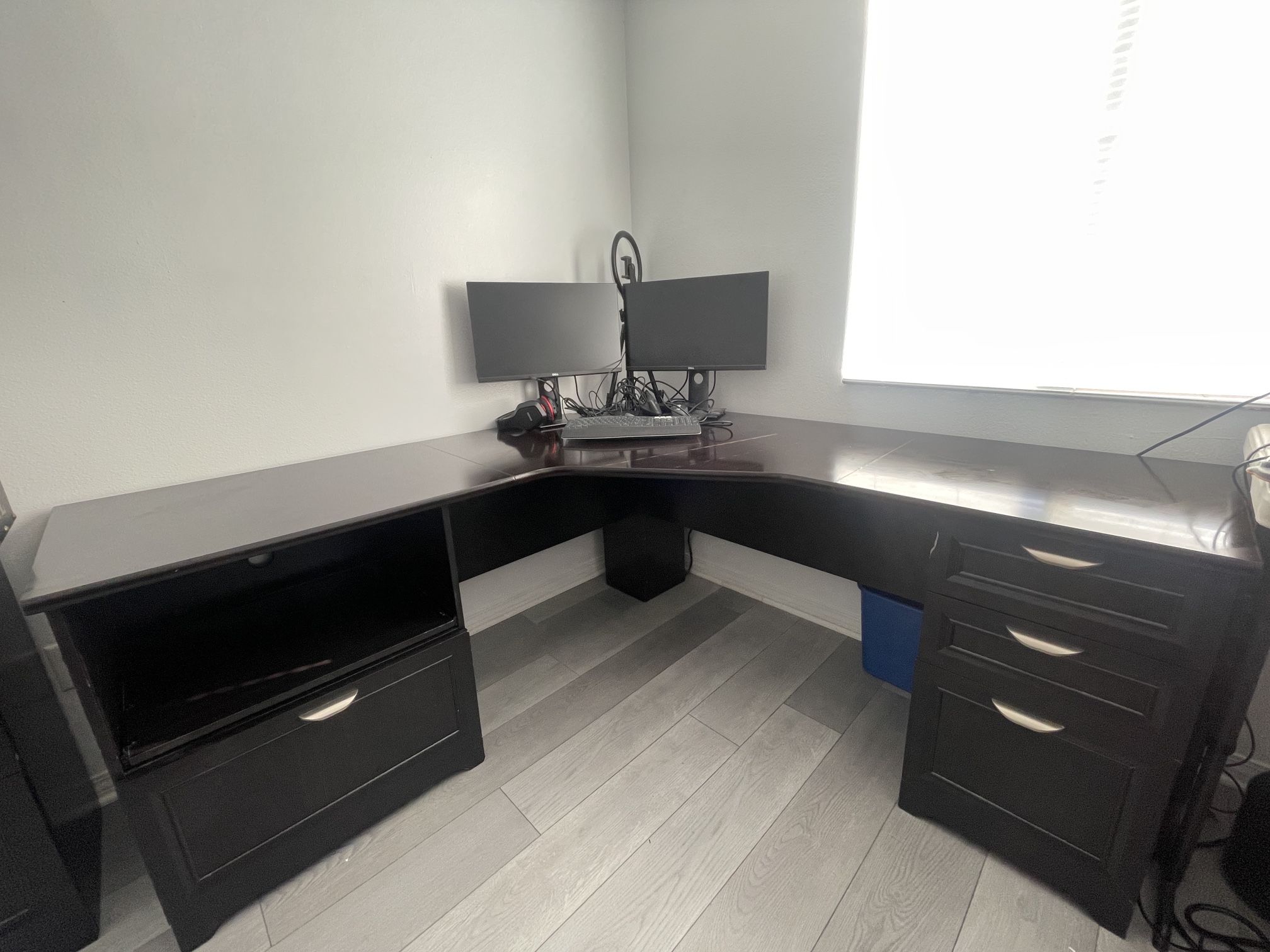 L shaped Durable Home Office Desk With File Matching Cabinet 