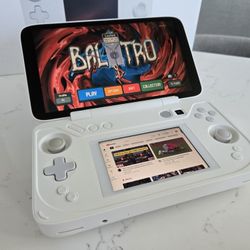 AYANEO Flip DS - AMD Ryzen 7840U - 16GB Ram - 512GB SSD - WHITE
