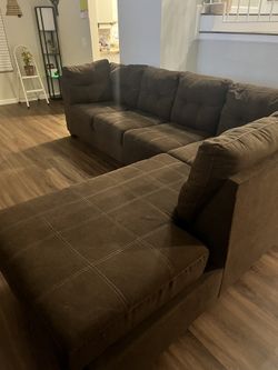 Sectional Couch With Bed