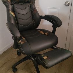 PRICE DROP NEW RESPAWN 110 Pro Racing Style Camo