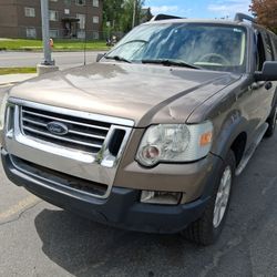 Ford Explorer Sport Trac
