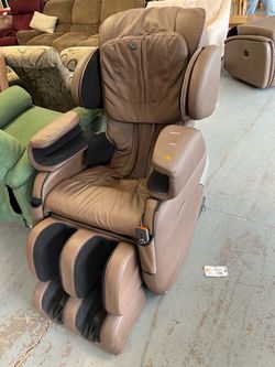 Relaxonchair massage chair (in store)
