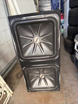 Kicker 15 “ subwoofer