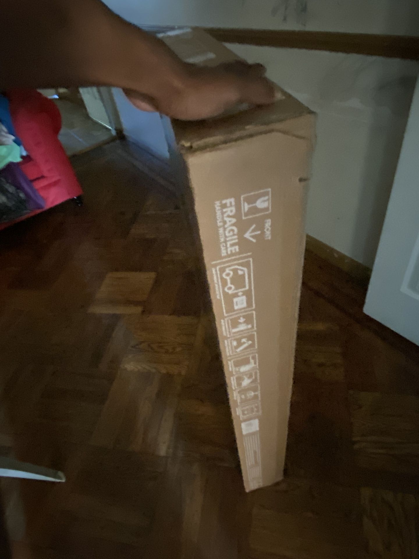 SAMSUNG 43” Class DU8000B Crystal UHD 4K Smart TV UN43DU8000BXZA 2024